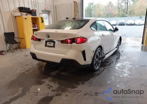 2025 BMW 228 Gran Coupe xDrive z USA, uszkodzony, nr VIN WBA23GG01S7T61761